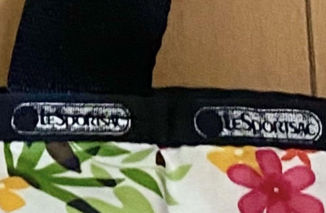 Amazon.co.jp: Lesportsac ハワイ限定 フラダンス ポーチつき